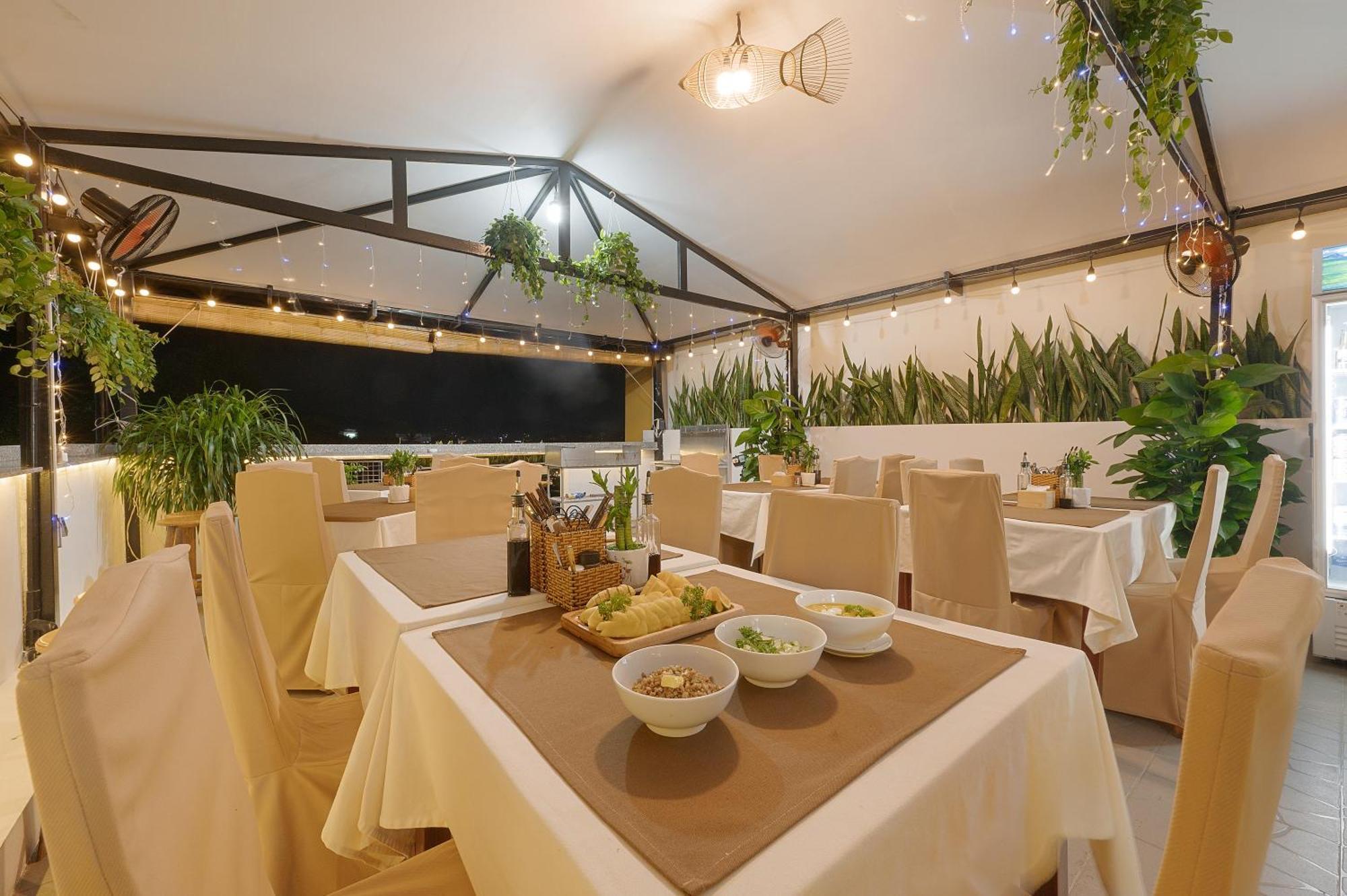 Luxy Park Hotel - Phu Quoc Centre Dış mekan fotoğraf
